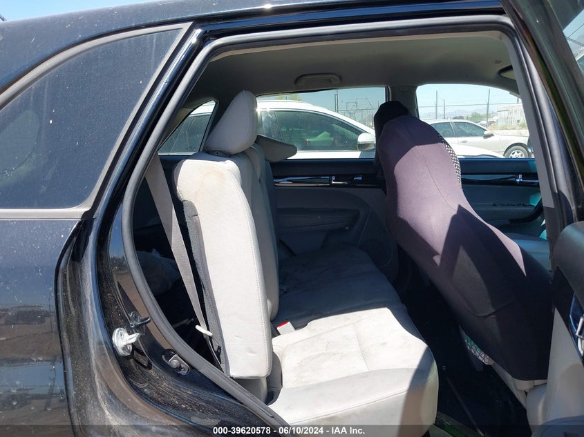 2011 Kia Sorento Lx VIN: 5XYKTCA19BG173358 Lot: 39620578