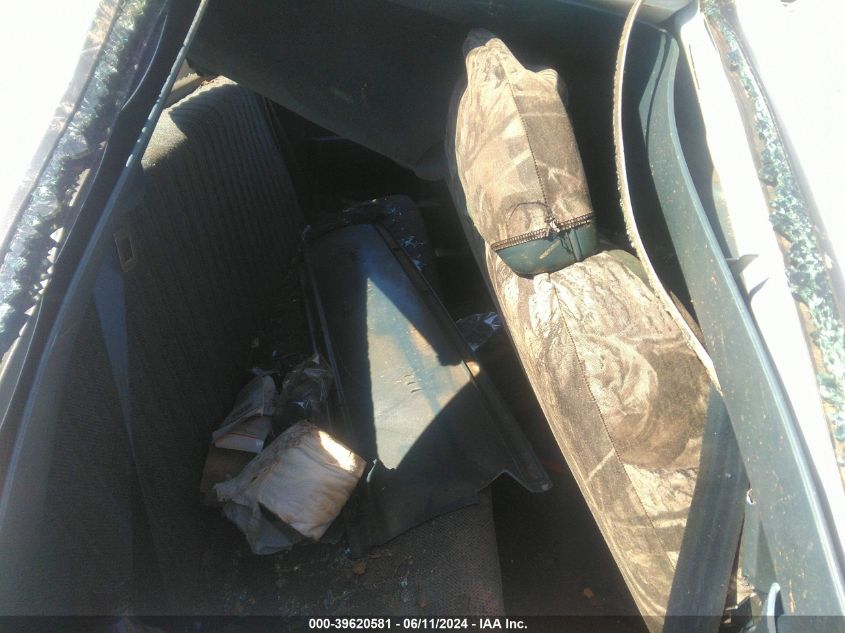 1994 Chevrolet Gmt-400 C2500 VIN: 1GCGC29K4RE170173 Lot: 39620581