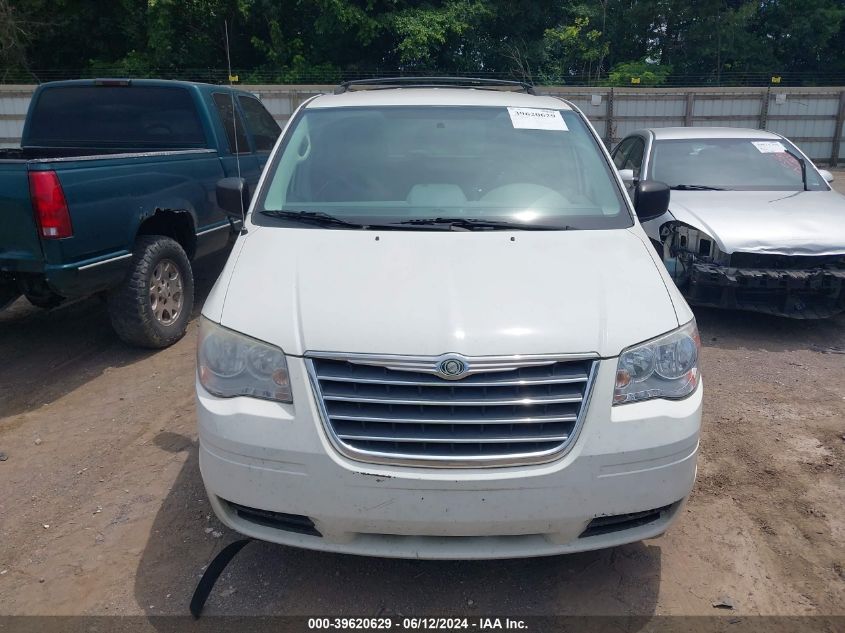2010 Chrysler Town & Country Lx VIN: 2A4RR4DE7AR152319 Lot: 39620629