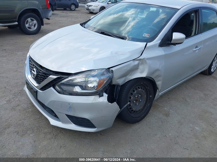 2018 Nissan Sentra S VIN: 3N1AB7AP5JY313395 Lot: 39620641