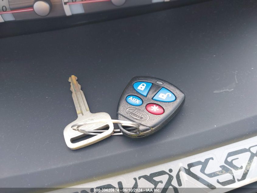 2008 Toyota Yaris Base (A4) VIN: JTDBT923084013198 Lot: 39620674