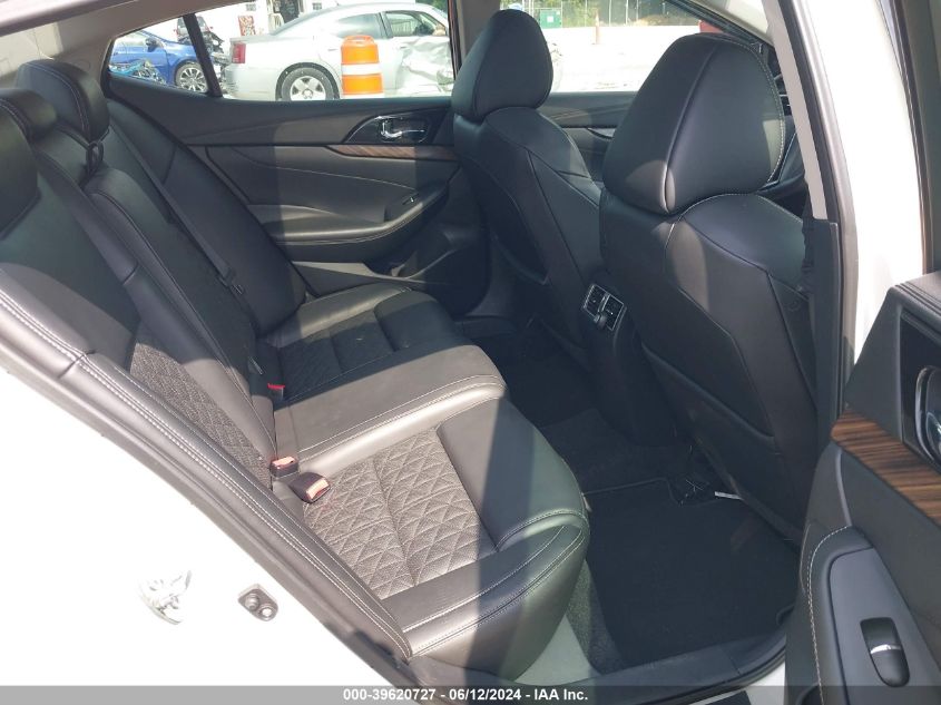 2017 NISSAN MAXIMA 3.5 PLATINUM - 1N4AA6AP3HC436549