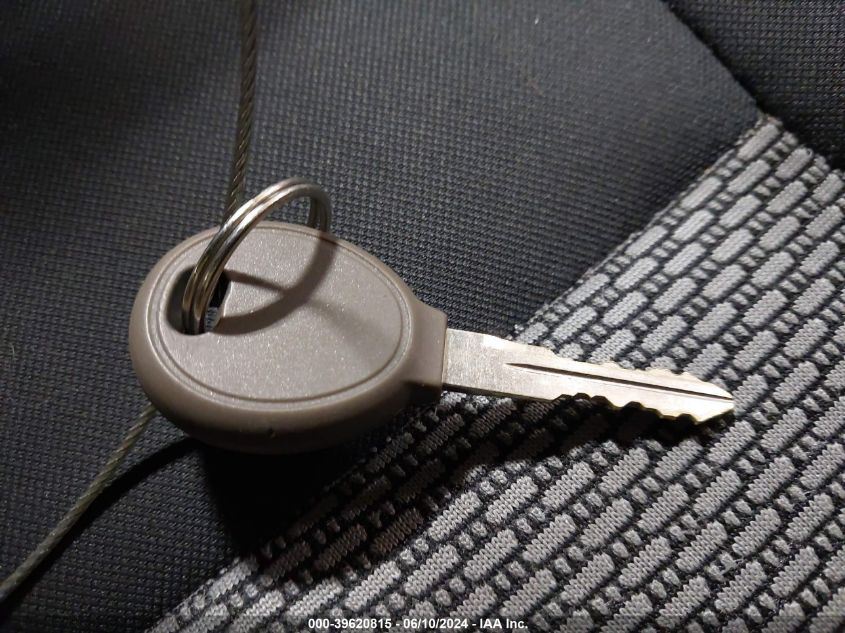 2008 Jeep Compass Sport VIN: 1J8FT47W78D785715 Lot: 39620815