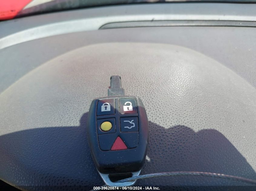 2005 Volvo V50 2.4I VIN: YV1MW390252108811 Lot: 39620874