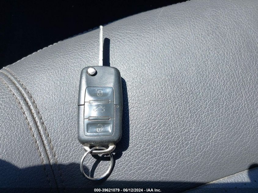 2004 Volkswagen Passat Gls VIN: WVWVD63B44E233544 Lot: 39621079