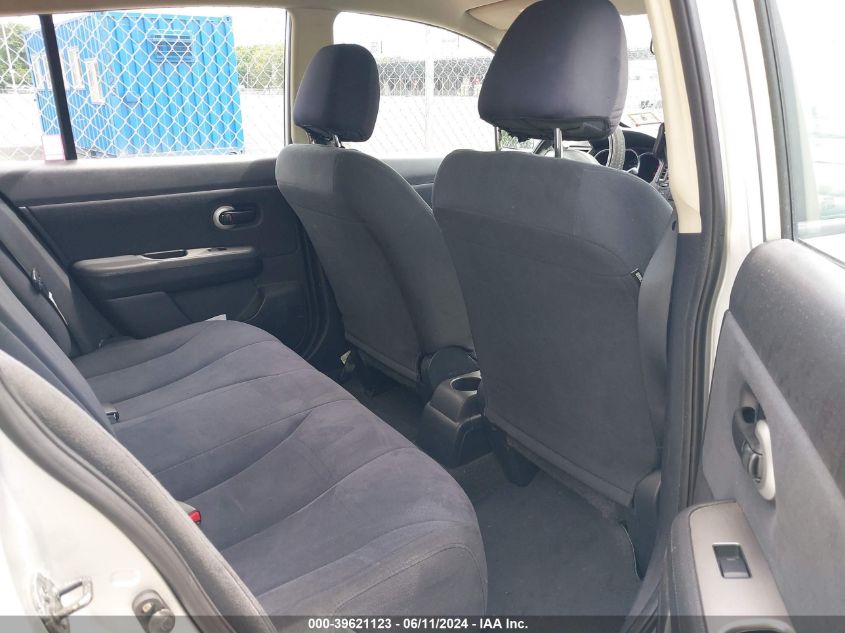 2008 Nissan Versa 1.8S VIN: 3N1BC13E68L425740 Lot: 39621123