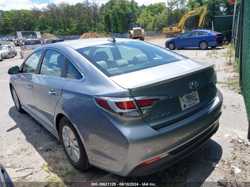 2016 Hyundai Sonata Hybrid/Se VIN: KMHE24L15GA039470 Lot: 39621129