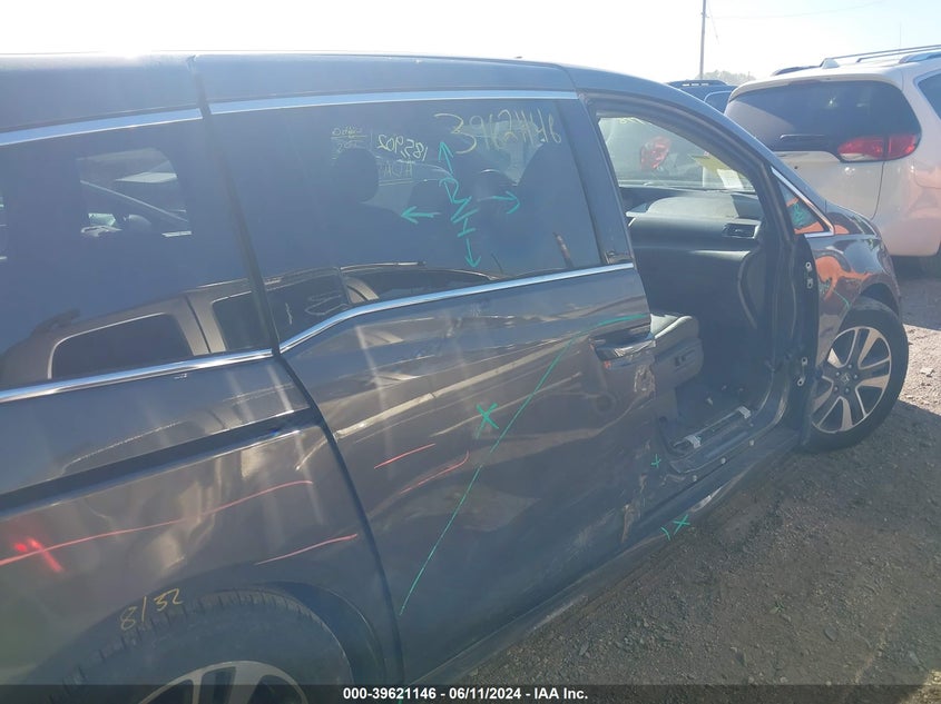 2014 Honda Odyssey Touring/Touring Elite VIN: 5FNRL5H91EB070081 Lot: 39621146
