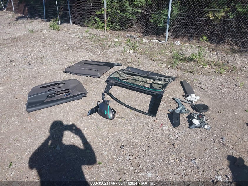 2014 Honda Odyssey Touring/Touring Elite VIN: 5FNRL5H91EB070081 Lot: 39621146