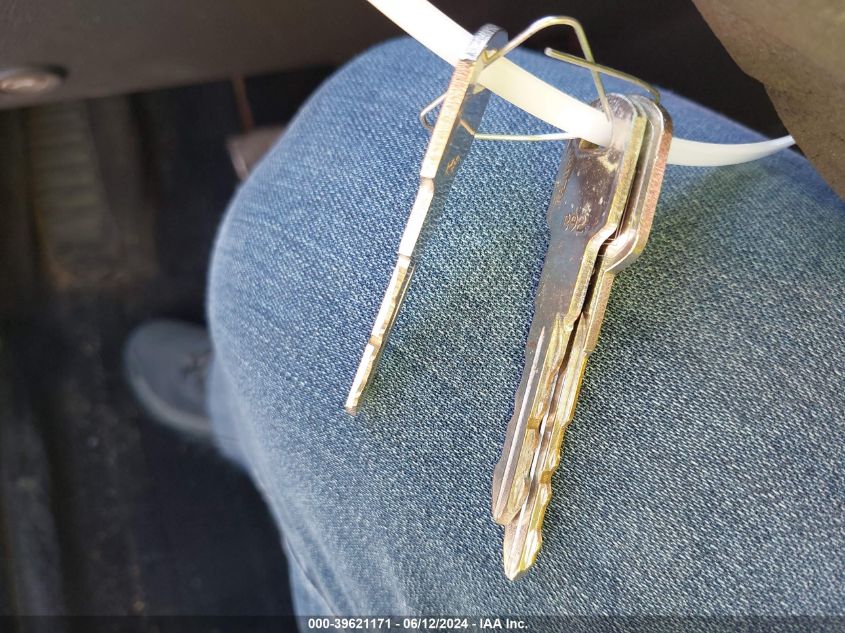 2004 Chevrolet Cavalier VIN: 1G1JC52F647239360 Lot: 39621171