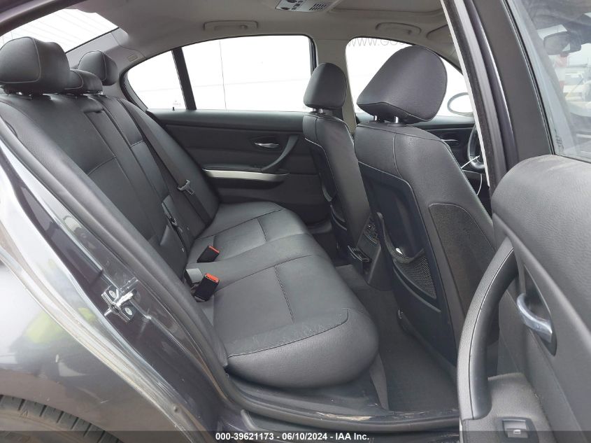 2006 BMW 325I VIN: WBAVB13596K000165 Lot: 39621173