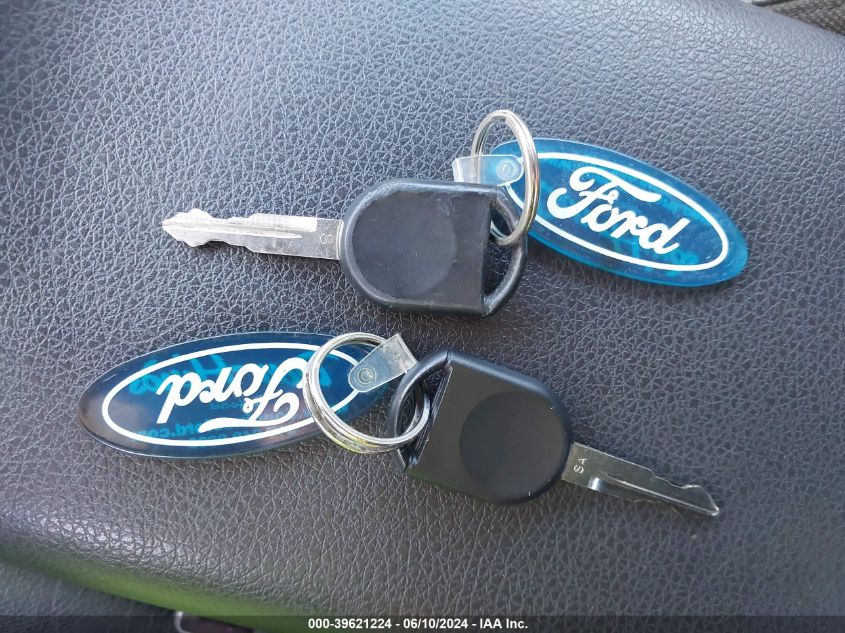 2007 Ford Mustang V6 Deluxe/V6 Premium VIN: 1ZVFT84N875323678 Lot: 39621224