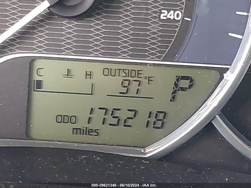 2015 Toyota Corolla L VIN: 5YFBURHE3FP364364 Lot: 39621346