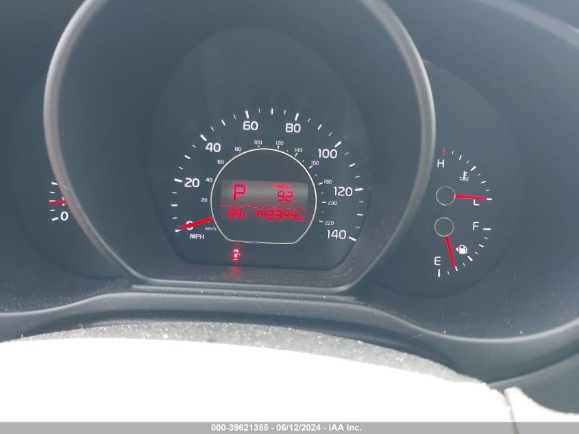 2015 Kia Soul + VIN: KNDJP3A56F721450 Lot: 39621355