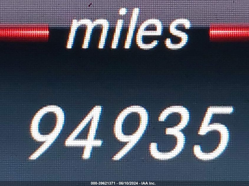 2017 Mercedes-Benz E 300 4Matic VIN: WDDZF4KB3HA212365 Lot: 39621371