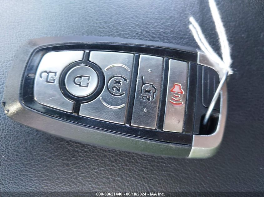 2022 Ford Edge Titanium VIN: 2FMPK4K90NBA52418 Lot: 39621440