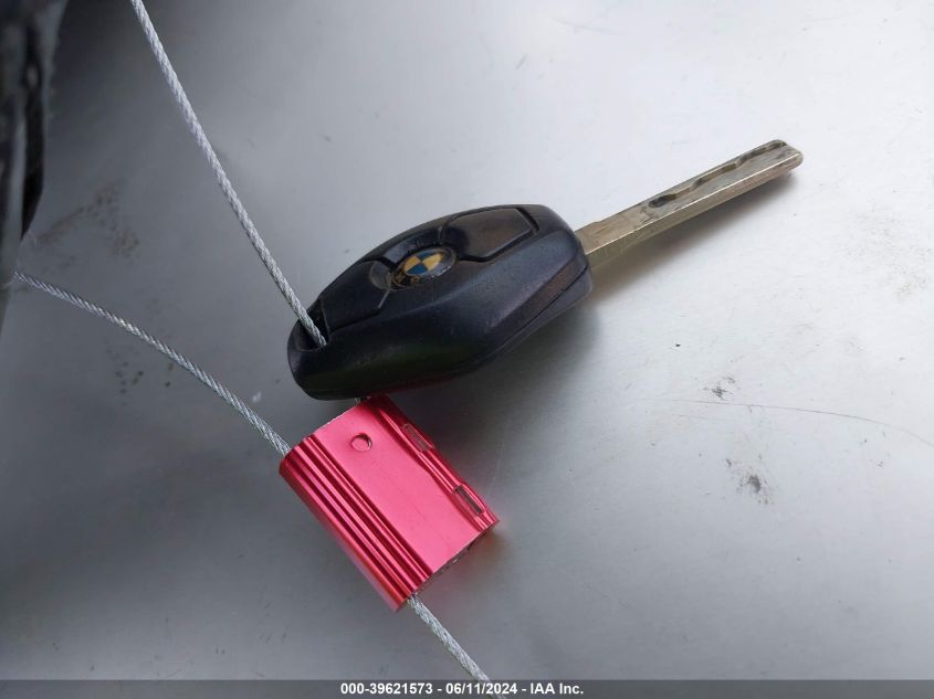 2003 BMW 325I VIN: WBAET37443NJ41391 Lot: 39621573