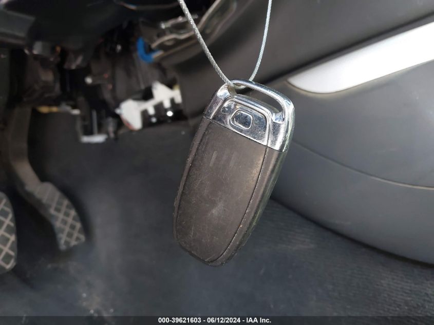 2010 Audi A4 2.0T Premium VIN: WAUAFAFL4AN065994 Lot: 39621603