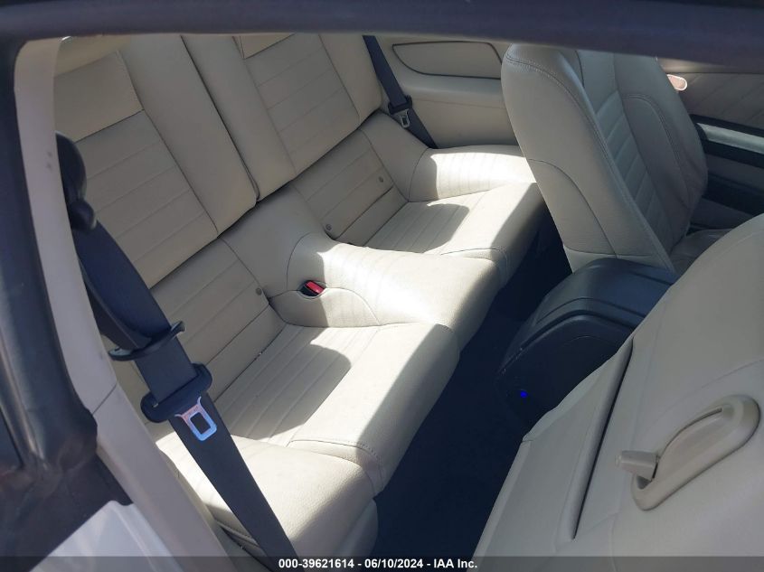 2011 Ford Mustang V6 Premium VIN: 1ZVBP8AM8B5106610 Lot: 39621614