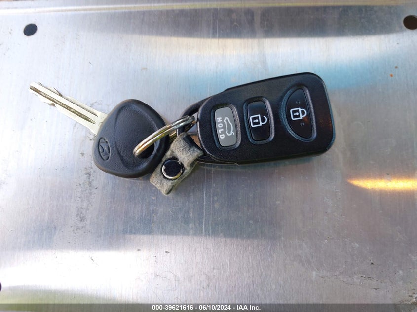 2012 Hyundai Elantra Limited (Ulsan Plant) VIN: KMHDH4AE8CU313141 Lot: 39621616