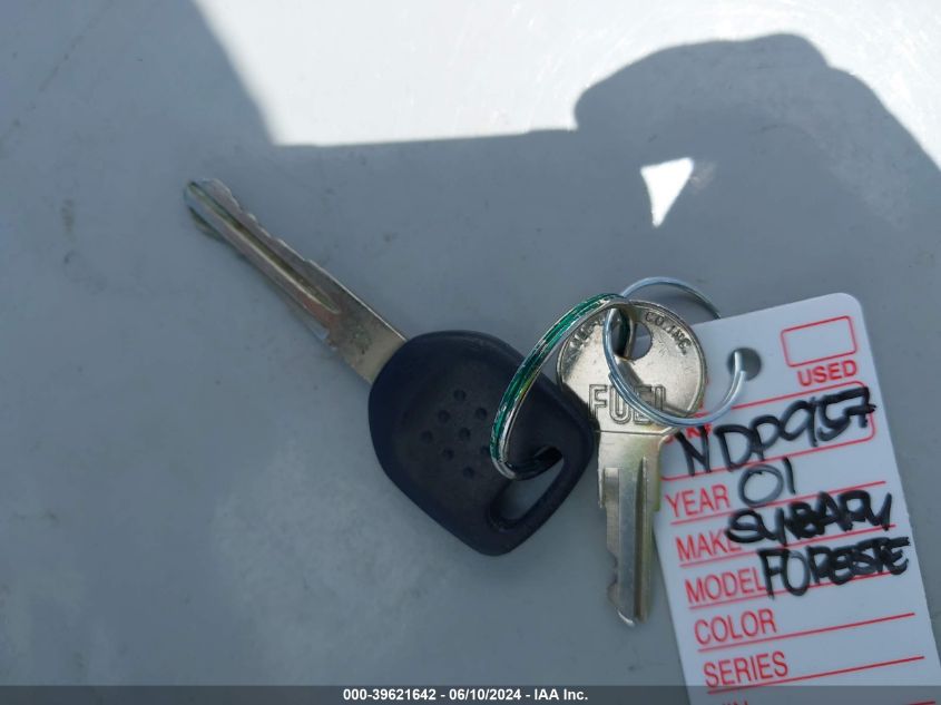 2001 Subaru Forester L VIN: JF1SF63521H708342 Lot: 39621642