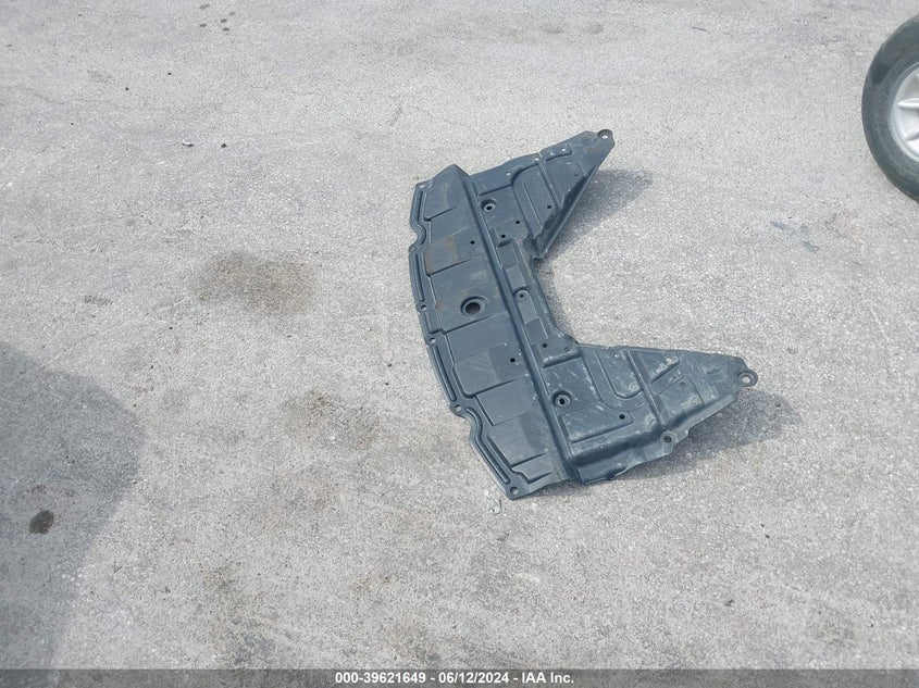 2014 Nissan Rogue S VIN: 5N1AT2MK5EC824984 Lot: 39621649