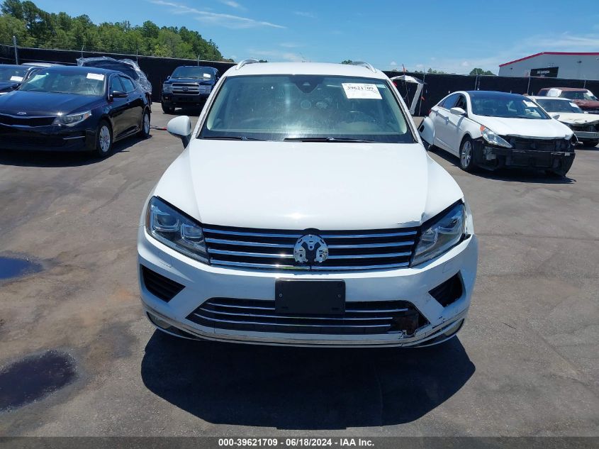 2016 Volkswagen Touareg Vr6 Sport VIN: WVGEF9BP8GD012446 Lot: 39621709