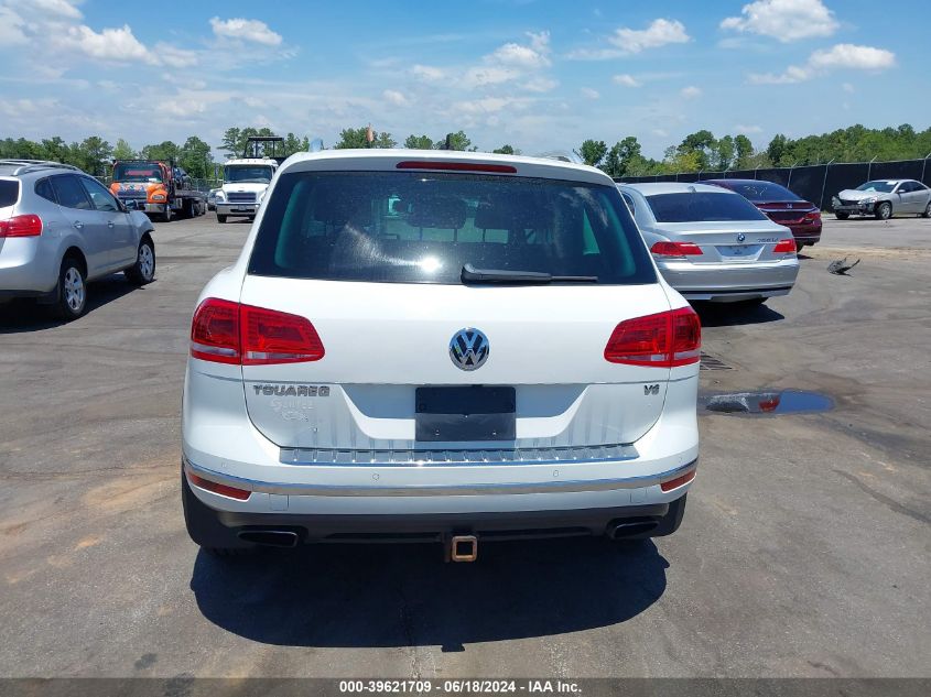 2016 Volkswagen Touareg Vr6 Sport VIN: WVGEF9BP8GD012446 Lot: 39621709