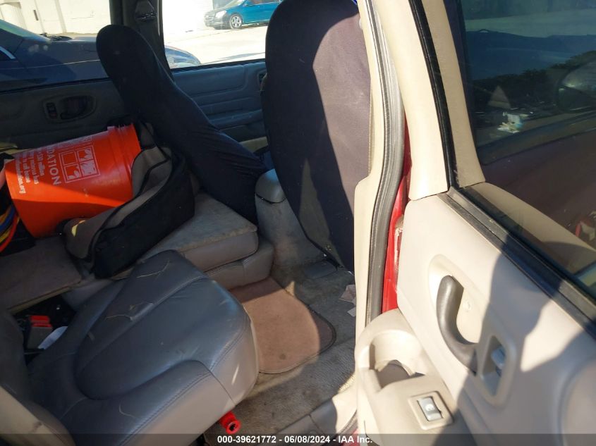 2000 GMC Jimmy Slt VIN: 1GKCS13W2Y2278738 Lot: 39621772