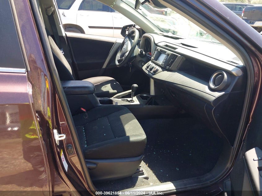 VIN 2T3BFREV3HW595188 2017 TOYOTA RAV4 LE