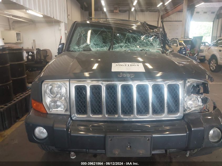 2008 Jeep Commander Overland VIN: 1J8HG68288C182685 Lot: 39621864