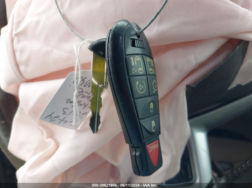 2013 Chrysler Town & Country Touring-L VIN: 2C4RC1CGXDR660040 Lot: 39621956