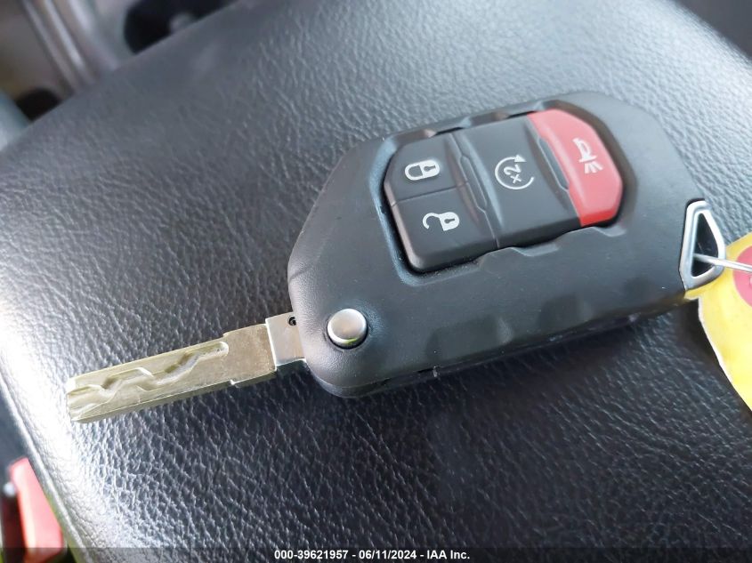 2023 Jeep Gladiator Willys 4X4 VIN: 1C6HJTAG6PL573935 Lot: 39621957