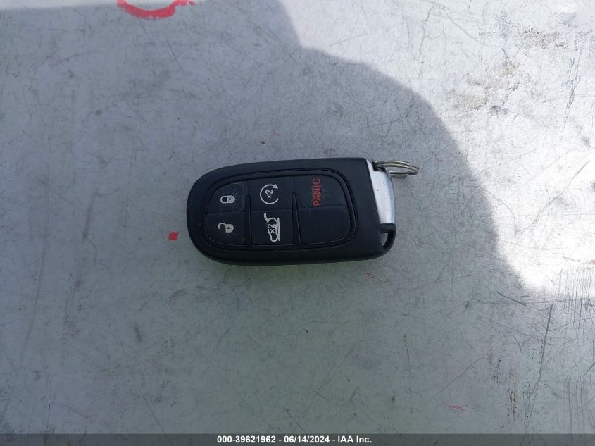 2014 Jeep Cherokee Latitude VIN: 1C4PJLCB2EW300024 Lot: 39621962