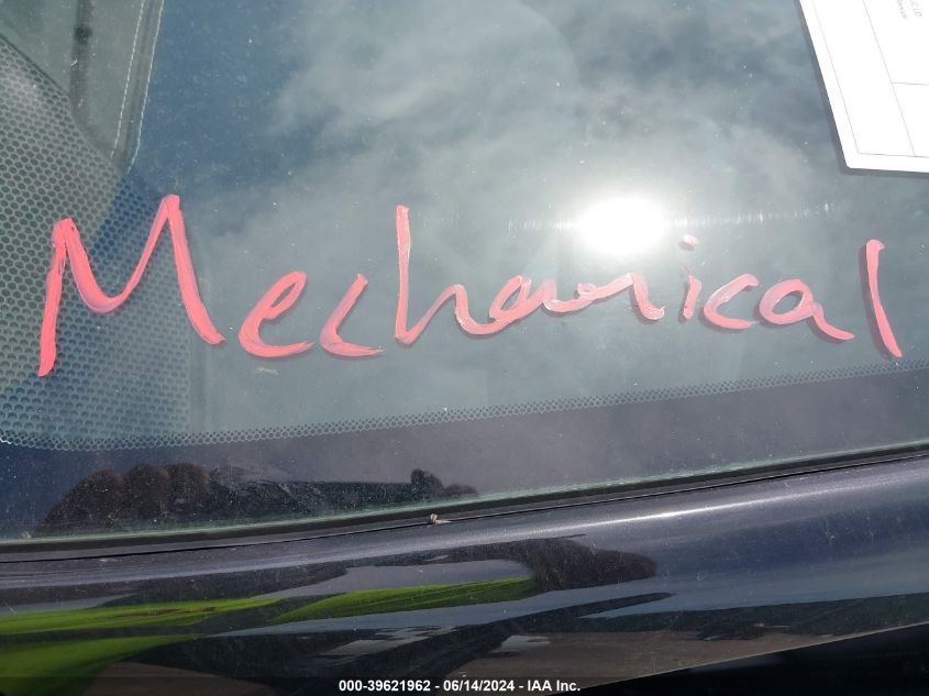 2014 Jeep Cherokee Latitude VIN: 1C4PJLCB2EW300024 Lot: 39621962