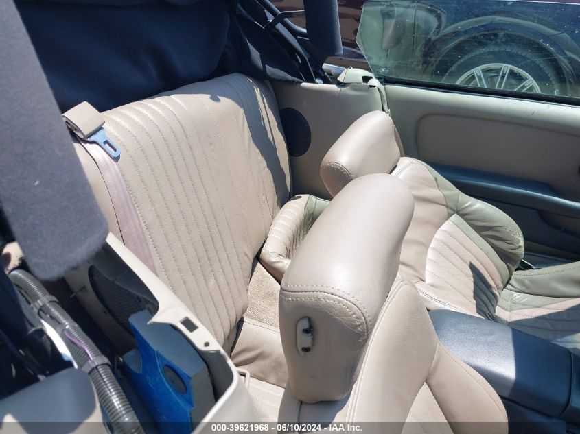 1999 Pontiac Firebird Trans Am VIN: 2G2FV32G1X2233406 Lot: 39621968