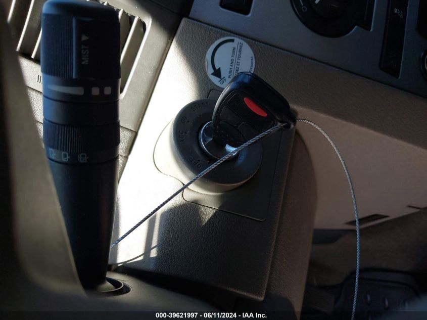 2005 Jeep Grand Cherokee Laredo VIN: 1J8GR48K85C666040 Lot: 39621997