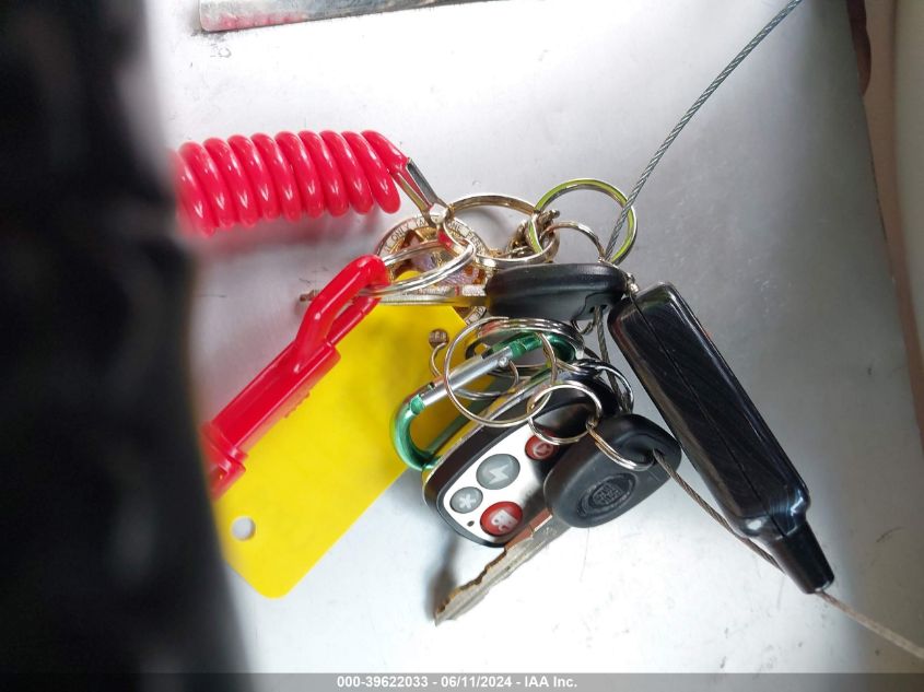 2005 Cadillac Srx VIN: 1GYEE637750186012 Lot: 39622033