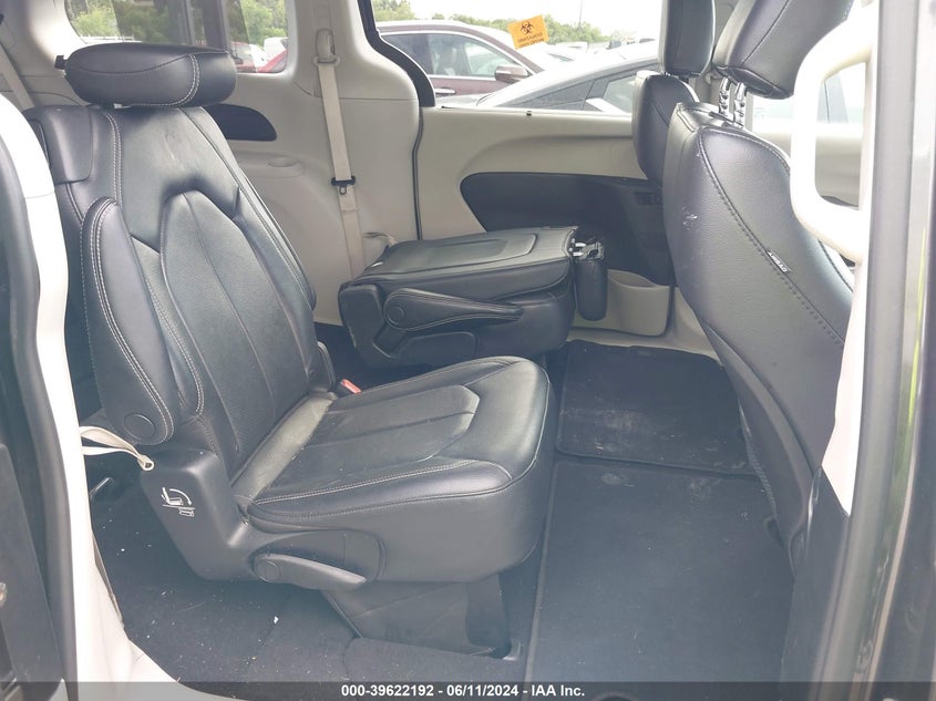 2022 CHRYSLER PACIFICA TOURING L - 2C4RC1BG3NR147487