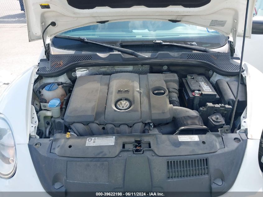 2014 VOLKSWAGEN BEETLE 2.5L ENTRY - 3VWFP7AT5EM624319
