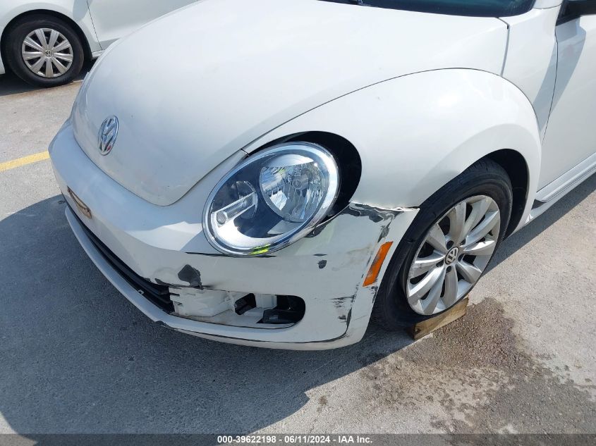 2014 VOLKSWAGEN BEETLE 2.5L ENTRY - 3VWFP7AT5EM624319