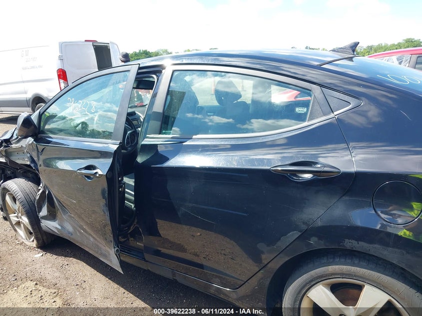 2012 Hyundai Elantra Gls VIN: 5NPDH4AE2CH100121 Lot: 39622238