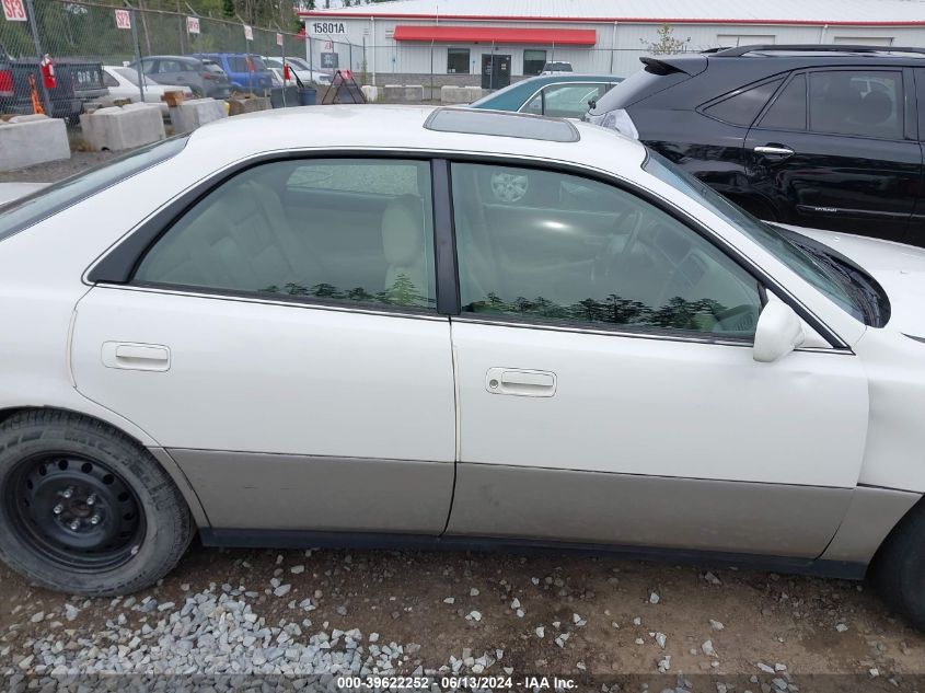 1998 Lexus Es 300 VIN: JT8BF28GXW5040939 Lot: 39622252