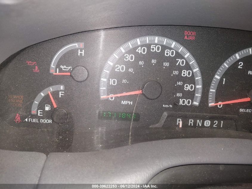 2002 Ford F-150 Lariat/Xlt VIN: 1FTRW08L82KD77154 Lot: 39622253