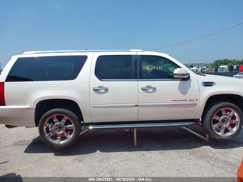 2007 Cadillac Escalade Esv Standard VIN: 1GYFK66817R400217 Lot: 39622481