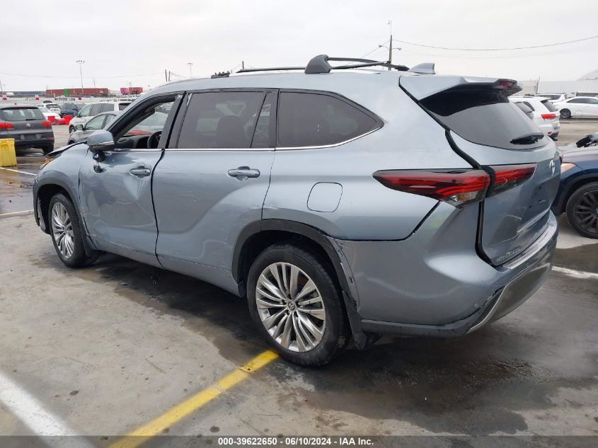 2024 Toyota Highlander Hybrid Platinum VIN: 5TDEBRCH7RS603351 Lot: 39622650