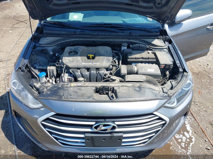VIN 5NPD74LF8JH278170 2018 HYUNDAI ELANTRA SE