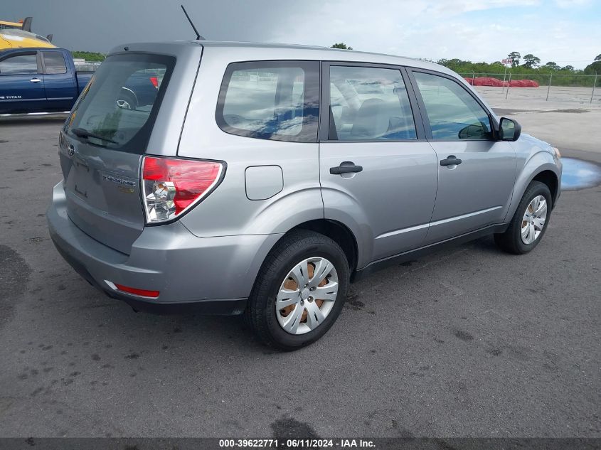 2010 Subaru Forester 2.5X VIN: JF2SH6ACXAG727301 Lot: 39622771