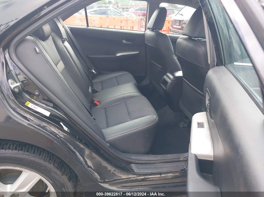 2014 Toyota Camry Hybrid Se Limited Edition VIN: 4T1BD1FK3EU130183 Lot: 39622817