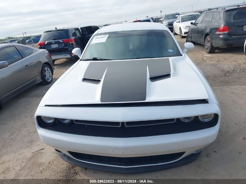 2018 Dodge Challenger Sxt VIN: 2C3CDZAG4JH321820 Lot: 39622823